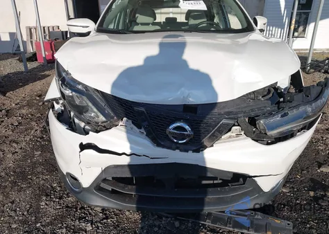 2018 Nissan Rogue Sport Sv z USA, uszkodzony, nr VIN JN1BJ1CR2JW202796